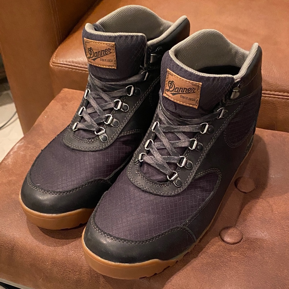 Danner Men's “Jag” Versatile Black  Boots